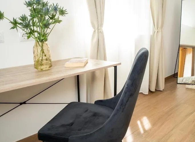 Downhill With A Private Terrace Appartamento